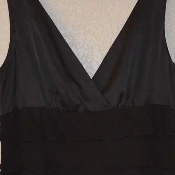 Maggy London Silk Ruffle Cocktail Dress Sz12 - Picture 3 of 4